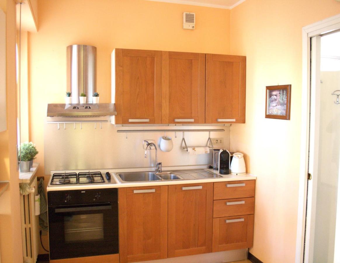 Apartamento Il Terrazzino Di Via Gorizia Turín Exterior foto
